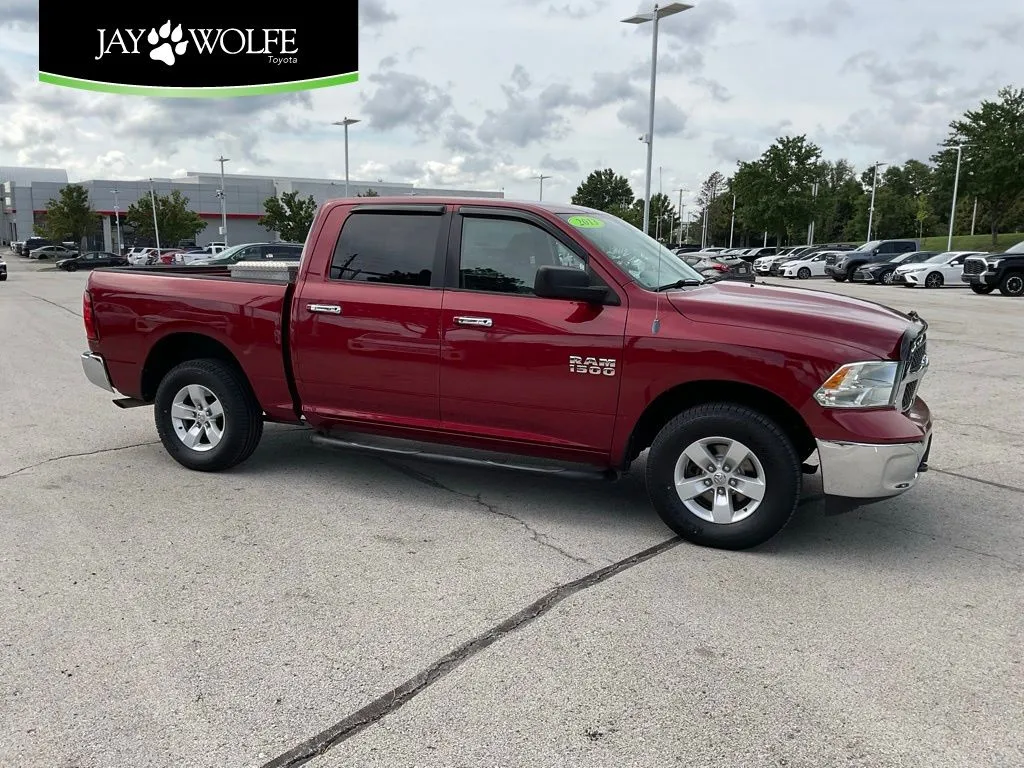 Red 2013 Ram 1500 SLT for sale in Kansas City, MO