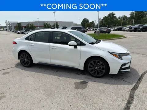 More photos of 2024 Toyota Corolla SE at Jay Wolfe Toyota, MO