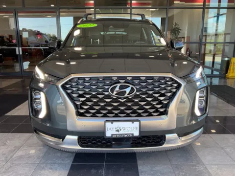 Photos of 2022 Hyundai Palisade Calligraphy for sale in Kansas City, MO at Jay Wolfe Toyota