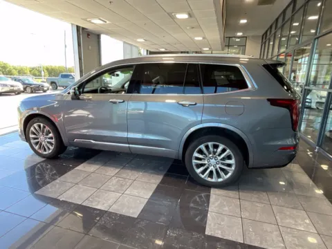 More photos of 2021 Cadillac XT6 Premium Luxury at Jay Wolfe Toyota, MO