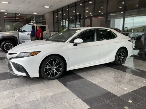 Another view of 2023 Toyota Camry SE for sale in Kansas City, MO at Jay Wolfe Toyota