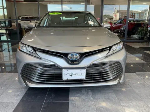 Photos of 2020 Toyota Camry Hybrid XLE for sale in Kansas City, MO at Jay Wolfe Toyota