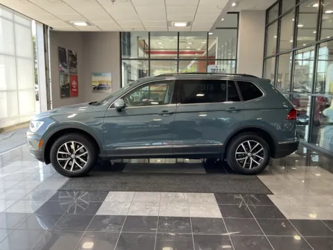 More photos of 2021 Volkswagen Tiguan 2.0T SE at Jay Wolfe Toyota, MO
