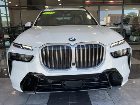 Photos of 2023 BMW X7 xDrive40i for sale in Kansas City, MO at Jay Wolfe Toyota