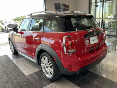 More photos of 2020 MINI Cooper Countryman at Jay Wolfe Toyota, MO