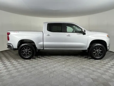 More photos of 2020 Chevrolet Silverado 1500 LT at Hyundai Longview, WA