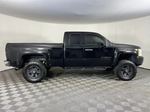 More photos of 2012 Chevrolet Silverado 1500 LT at Hyundai Longview, WA