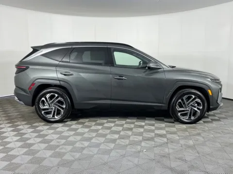 More photos of 2026 Hyundai Tucson Hybrid Limited at Bud Clary Hyundai Longview, WA