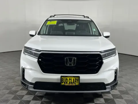 Photos of 2023 Honda Pilot Touring for sale in Longview, WA at Bud Clary Hyundai Longview