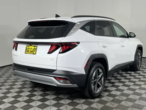 More photos of 2025 Hyundai Tucson SEL at Hyundai Longview, WA