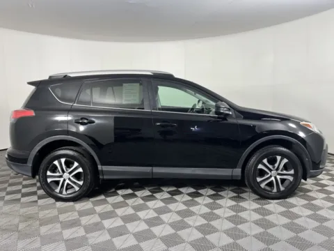 More photos of 2016 Toyota RAV4 LE at Hyundai Longview, WA