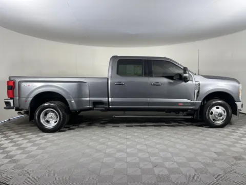 More photos of 2024 Ford Super Duty F-350 DRW LARIAT at Hyundai Longview, WA
