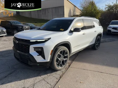 White 2024 Chevrolet Traverse AWD RS for sale in Overland Park, KS