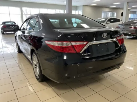 More photos of 2017 Toyota Camry LE at Acura of Overland Park, KS