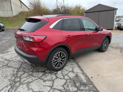 More photos of 2022 Ford Escape SEL Plug-In Hybrid at Acura of Overland Park, KS