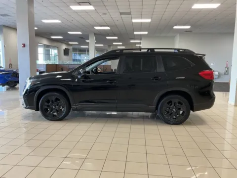 More photos of 2025 Subaru Ascent Onyx Edition at Acura of Overland Park, KS