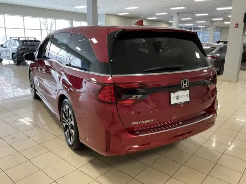 More photos of 2025 Honda Odyssey Elite at Acura of Overland Park, KS