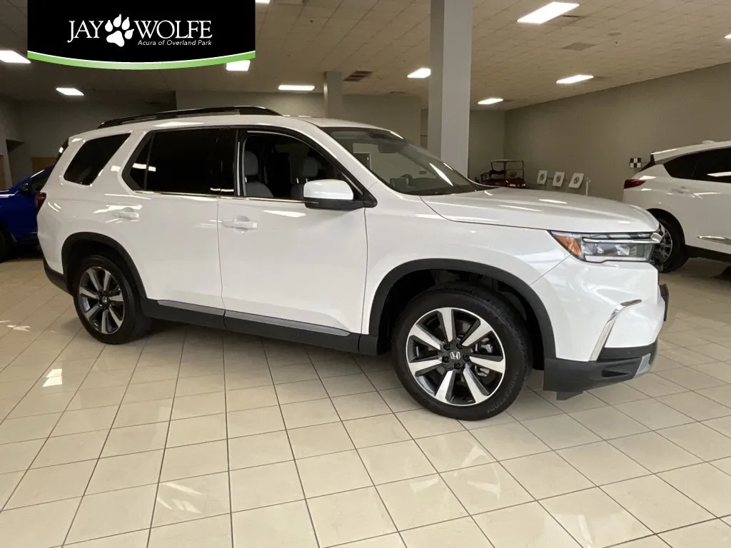 2024 Honda Pilot Touring