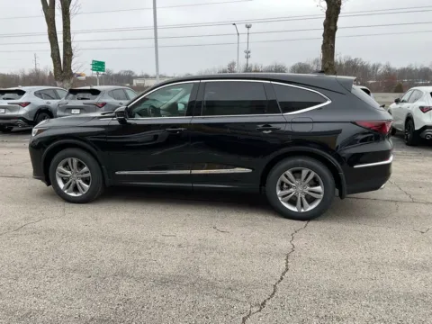 More photos of 2026 Acura MDX at Acura of Overland Park, KS