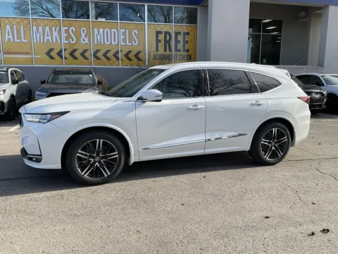 More photos of 2026 Acura MDX w/Advance Package at Acura of Overland Park, KS