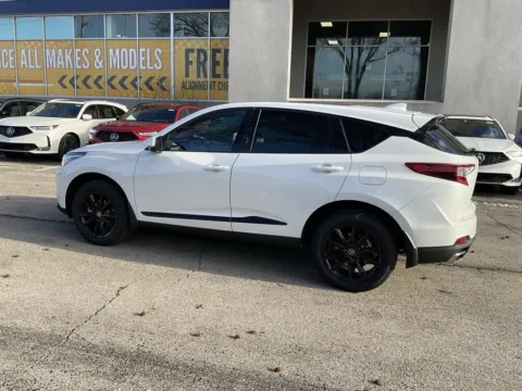 More photos of 2026 Acura RDX at Acura of Overland Park, KS