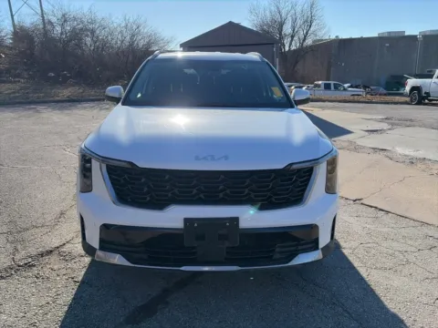 Photos of 2024 Kia Sorento S for sale in Overland Park, KS at Acura of Overland Park