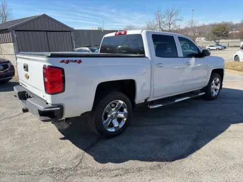 More photos of 2018 Chevrolet Silverado 1500 LT at Acura of Overland Park, KS