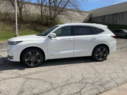 More photos of 2026 Acura MDX w/Advance Package at Acura of Overland Park, KS