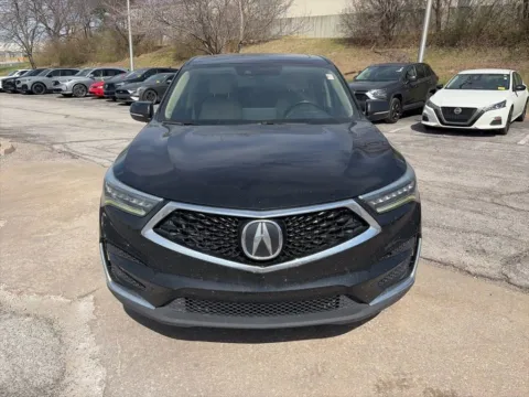 Photos of 2019 Acura RDX w/Technology Pkg for sale in Overland Park, KS at Acura of Overland Park