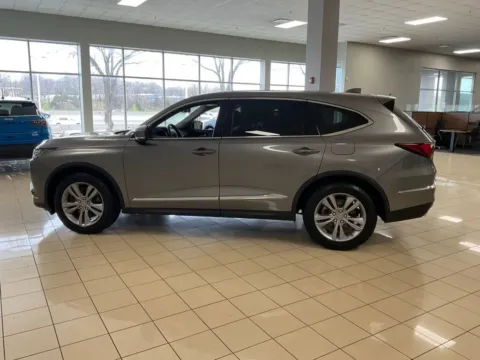 More photos of 2023 Acura MDX 3.5L at Acura of Overland Park, KS