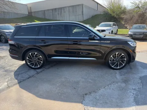 More photos of 2020 Lincoln Aviator Reserve at Acura of Overland Park, KS