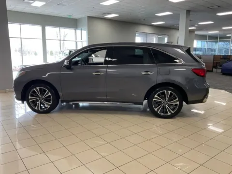 More photos of 2020 Acura MDX w/Technology Pkg at Acura of Overland Park, KS