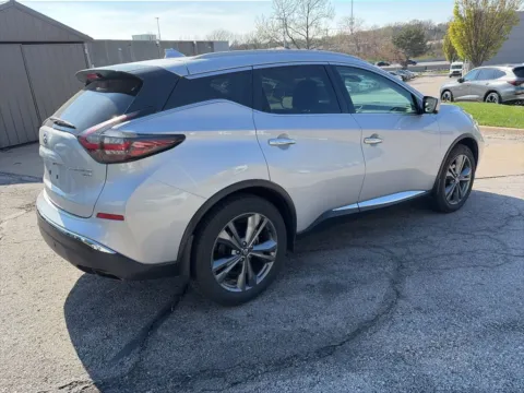 More photos of 2019 Nissan Murano Platinum at Acura of Overland Park, KS