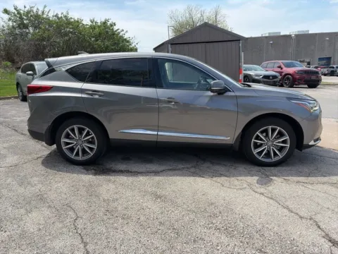 More photos of 2023 Acura RDX w/Technology Package at Acura of Overland Park, KS