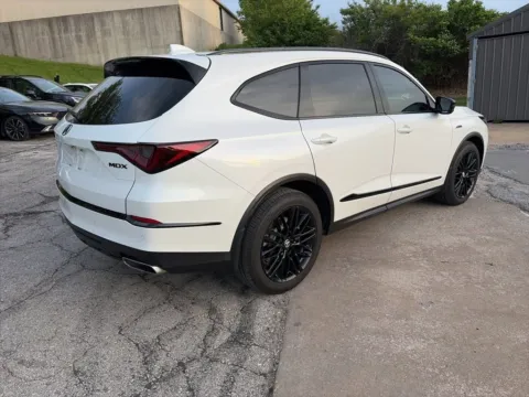 More photos of 2025 Acura MDX w/A-Spec Advance Package at Acura of Overland Park, KS