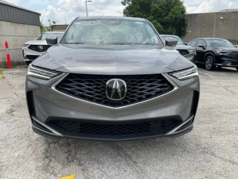 Photos of 2026 Acura MDX w/Technology Package for sale in Overland Park, KS at Acura of Overland Park