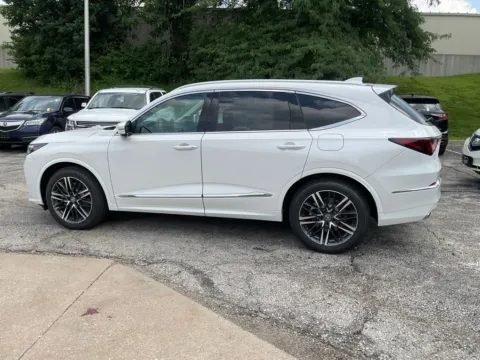 More photos of 2026 Acura MDX w/Advance Package at Acura of Overland Park, KS