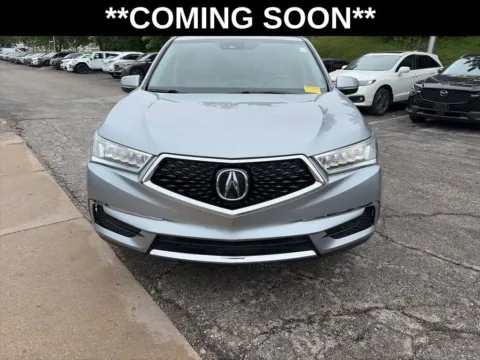Photos of 2017 Acura MDX w/Technology Pkg for sale in Overland Park, KS at Acura of Overland Park