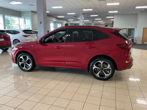 More photos of 2023 Ford Escape ST-Line Select at Acura of Overland Park, KS