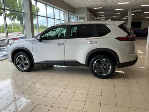 More photos of 2024 Nissan Rogue SV at Acura of Overland Park, KS