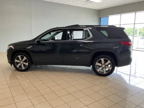 More photos of 2020 Chevrolet Traverse LT Leather at Acura of Overland Park, KS