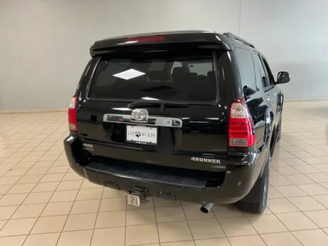 More photos of 2006 Toyota 4Runner SR5 at Acura of Overland Park, KS