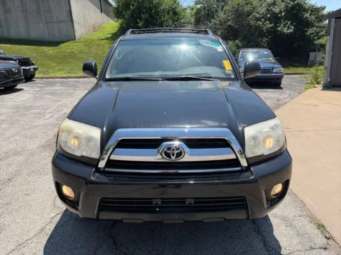 Photos of 2006 Toyota 4Runner SR5 for sale in Overland Park, KS at Acura of Overland Park