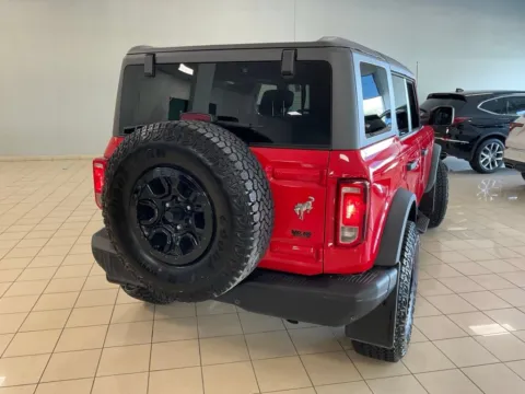 More photos of 2024 Ford Bronco Black Diamond at Acura of Overland Park, KS