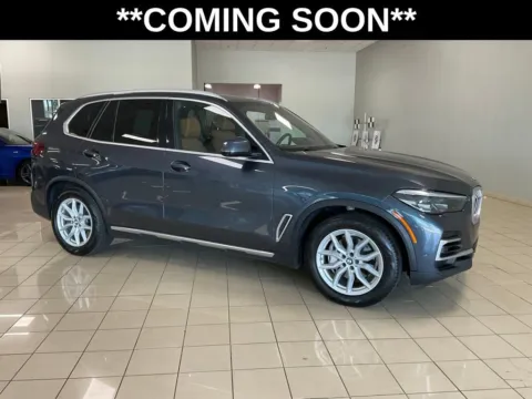 Gray 2022 BMW X5 xDrive40i for sale in Overland Park, KS
