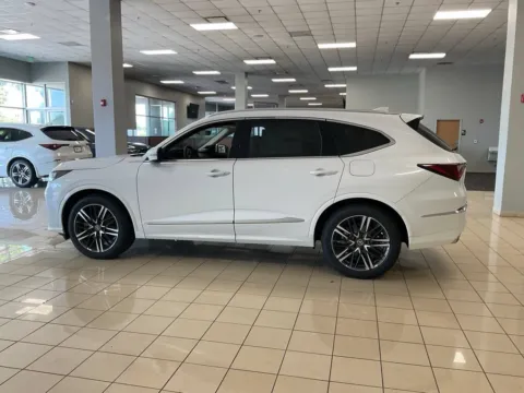 More photos of 2026 Acura MDX w/Advance Package at Acura of Overland Park, KS