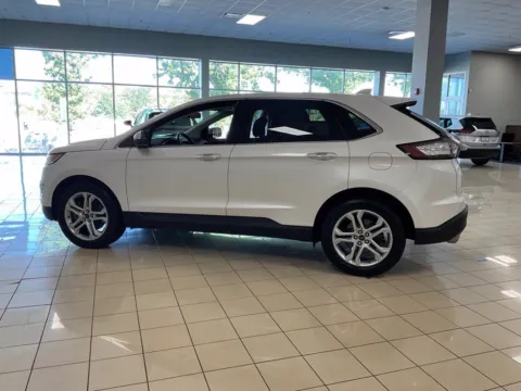 More photos of 2017 Ford Edge Titanium at Acura of Overland Park, KS