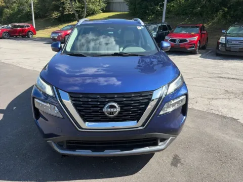 Photos of 2023 Nissan Rogue SL for sale in Overland Park, KS at Acura of Overland Park