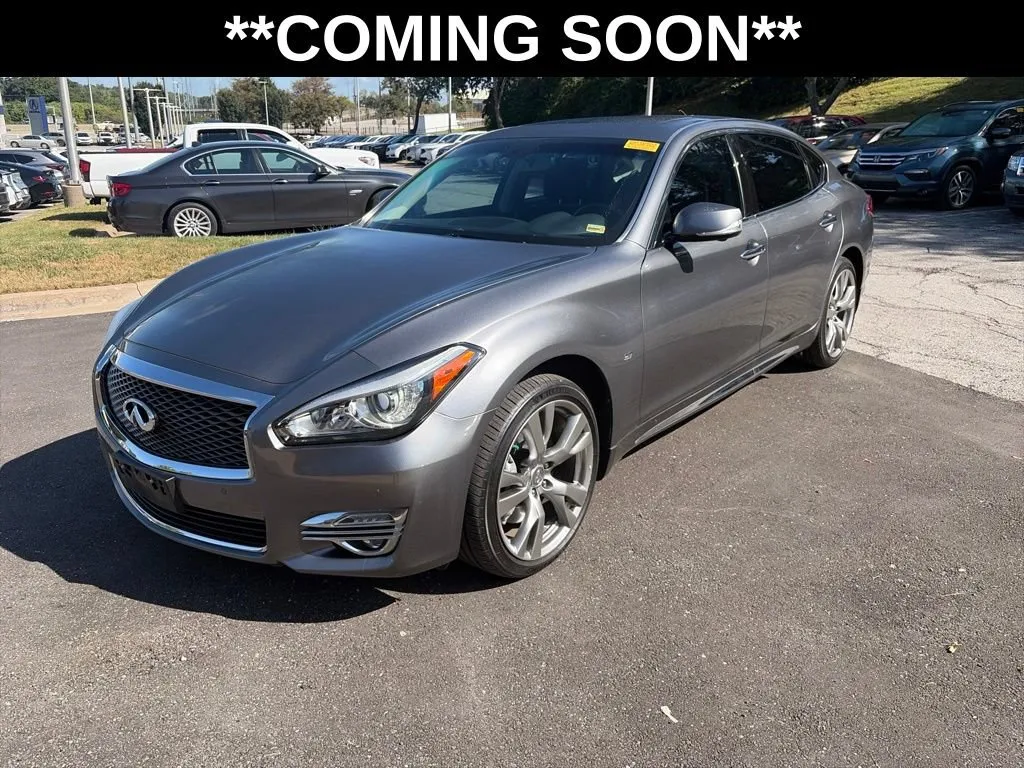 Gray 2019 INFINITI Q70L 3.7 LUXE for sale in Overland Park, KS