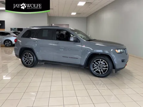 Gray 2021 Jeep Grand Cherokee Trailhawk for sale in Overland Park, KS